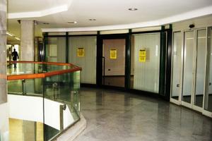 Locale commerciale/studio/ufficio/laboratorio