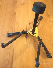 GS402B SUPPORTO PER CHITARRA 

ACUSTICA HERCULES