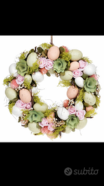 Ghirlanda Pasquale decorativa con uova e fiori