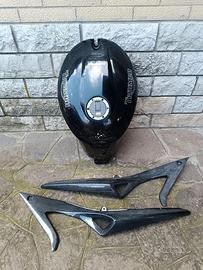 Serbatoio e fianchetti Triumph Speed Triple 1050