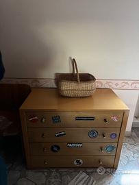 Cassettiera comó 4 cassetti