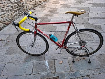 Bici Tommasini rossa