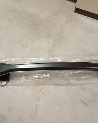 Traversa posteriore Ford Fiesta