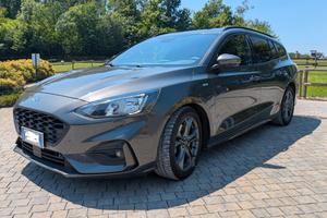 Ford Focus  SW 1.0 ecoboost ST-Line Co-pilot s