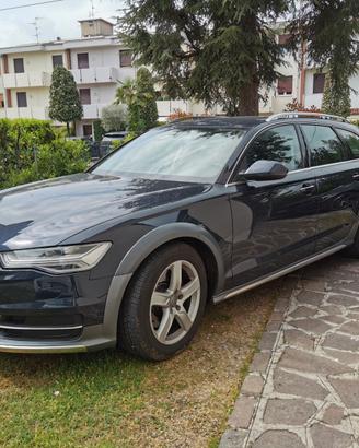 Audi A6 Allroad 3.0TDI 272CV