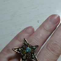 Anello bigiotteria bronzo  pietre verdi e azzurre