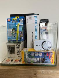 Acquario kit 28 litri Blau