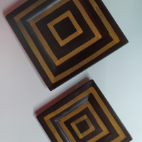 Set di piatti d'arredamento