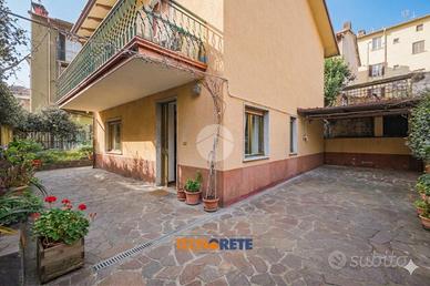 CASA INDIPENDENTE A LA SPEZIA