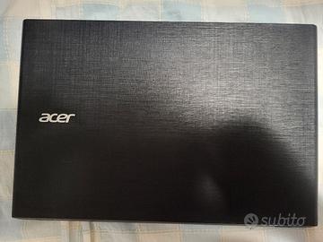 Notebook ACER  Core I7,  RAM  8 GB, SSD 240 