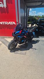  M1000xr