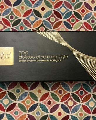 Piastra GHD nuova mai usata