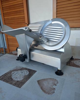 affettatrice elettrica