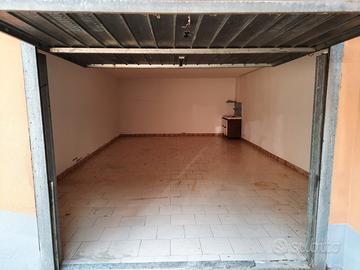 Garage doppio ( 8 m x 4,60 m)