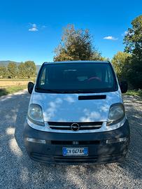 Opel vivaro 1.9 2005