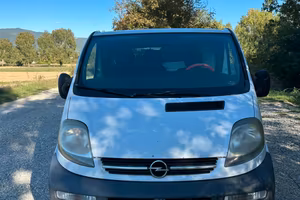 Opel vivaro 1.9 2005