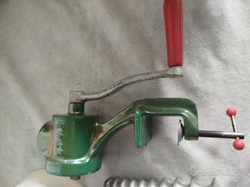 tritacarne vintage nuovo
