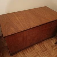 cassapanca e toilette 