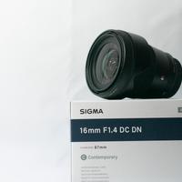 Sigma obiettivo 16 mm 1.4 attacco micro 4/3