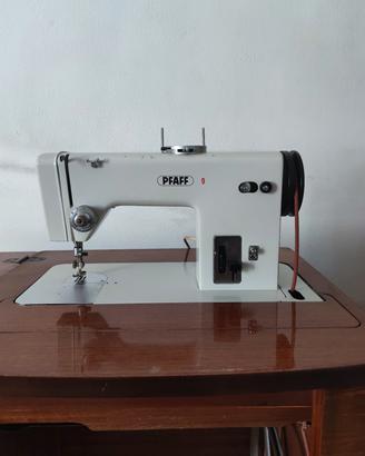 macchina per cucire Pfaff