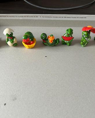 tartallegre kinder  vari personaggi