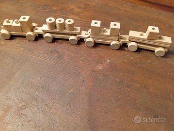 trenino in legno componibile 