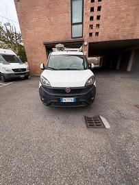 Fiat Doblo Doblò 1.4 T-Jet Natural Power PC-TN Car