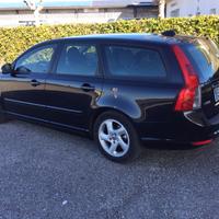 Volvo V 50