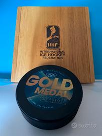 disco con confezione in legno hockey