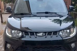 Mahindra KUV100 K6