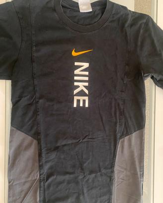 Completo Nike