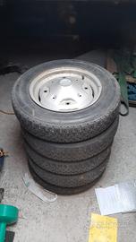 cerchi e gomme fiat 500 d'epoca
