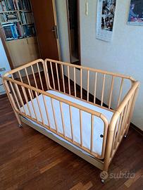 lettino per bambino piccolo, con sponde