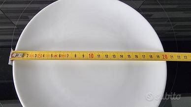 8 piatti piani porcellana 