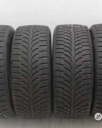 4 gomme usate invernali 225 60 16 barum