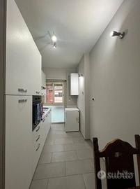 TIBURTINA CASAL BRUCIATO TRiLOCALE ARREDATO/BALCON