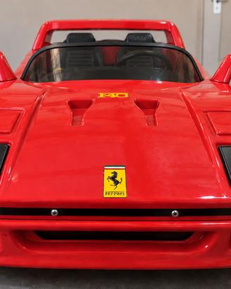 Ferrari F40 vintage per bambini elettrica