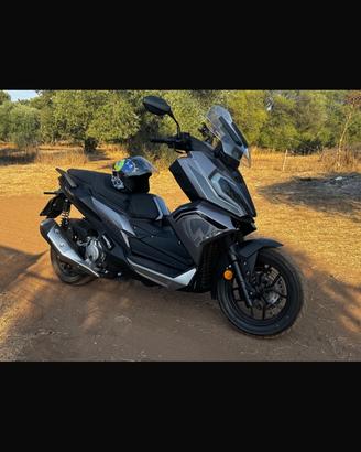 Scooter storm 125