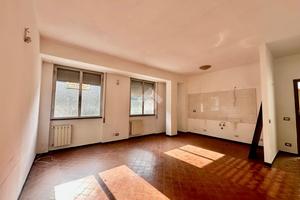 UFFICIO A FINALE LIGURE