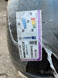 Pneumatici 215/55r18