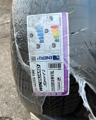 Pneumatici 215/55r18