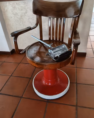 sedia barbiere antica da collezione vintage 