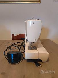 Macchina da cucire - Toyota RS2000