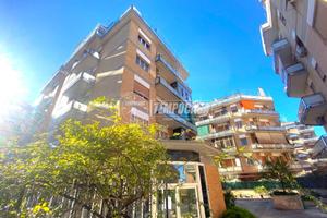 APPARTAMENTO FINEMENTE RISTRUTTURATO NEL CUORE DEL