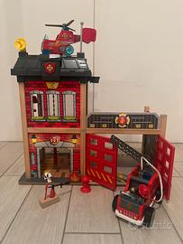 Caserma dei pompieri in legno