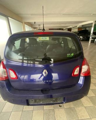 PARAURTI POSTERIORE PER RENAULT TWINGO II 2013