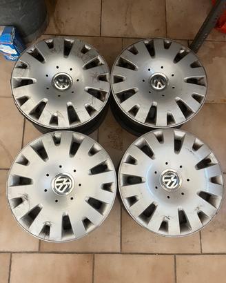 Cerchi + copricerchi R15 Volkswagen