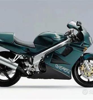 HONDA VFR 750 F RICAMBI