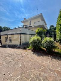 Villetta Trifamiliare Senago [Cod. rif 3321086VRG]
