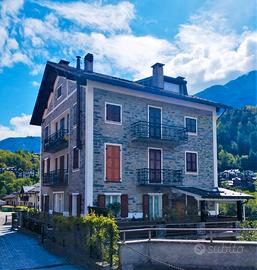 Chiesa in Valmalenco, trilocale in centro